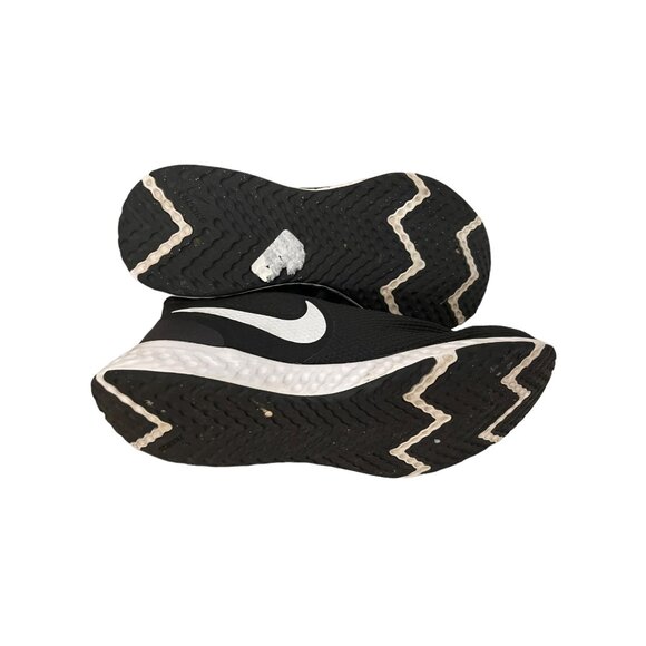 Nike Revolution, Women's Size 11, Black Running Shoes, ALL ITEMS SHIP FREE - Picture 3 of 5
